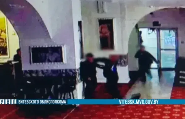 Витеблянин душил милиционера
