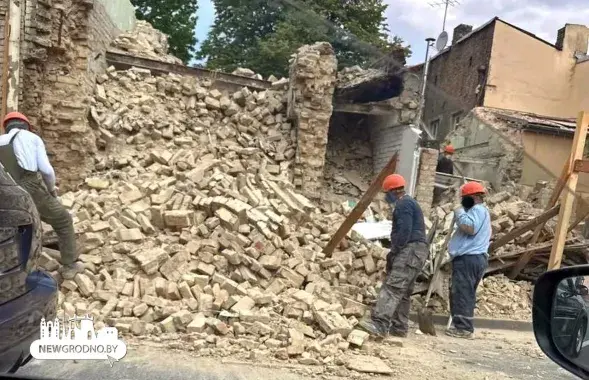У Гродне абвалілася сцяна стогадовага дома
