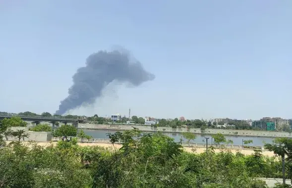Авиакатастрофа в Ахмедабаде
