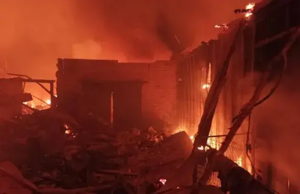 Последствия ночной российской атаки в Прилуках
