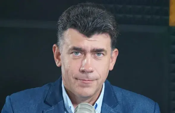 Павел Усаў
