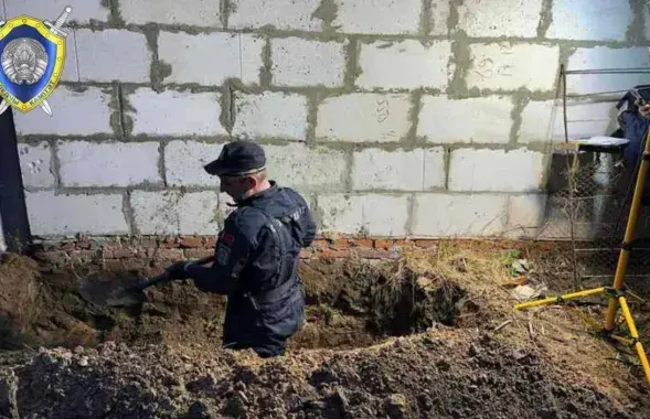 Пенсионер убил знакомого и закопал на даче
