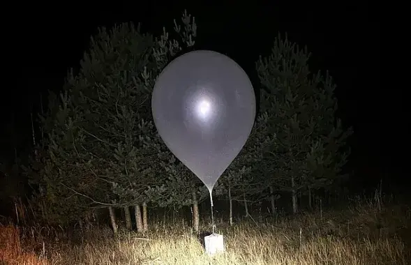 Метэазонд з кантрабандай, ілюстрацыйнае фот