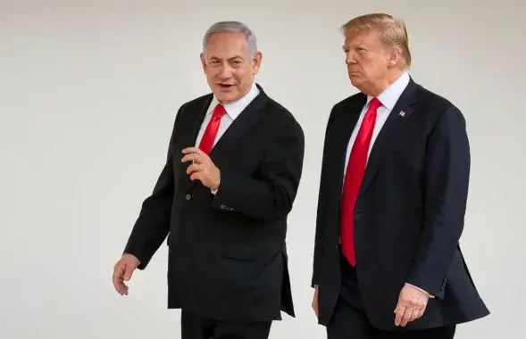 Біньямін Нетаньяху і Дональд Трамп
