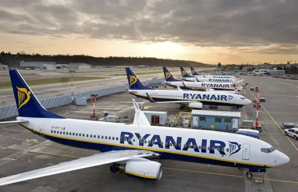 Самалёты&nbsp;Ryanair&nbsp;
