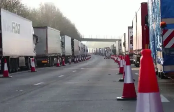 Фуры, ілюстрацыйнае фота
