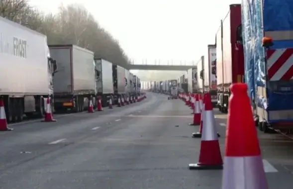 Фуры на мяжы
