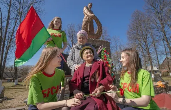 На встрече с ветеранкой&nbsp;
