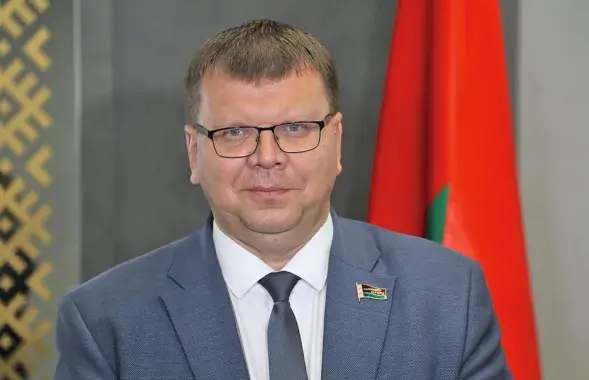 Алег Іваноў
