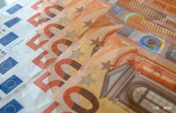 Члены Евросоюза никак не могут прийти к общему решению по финансовой поддержке Украины
