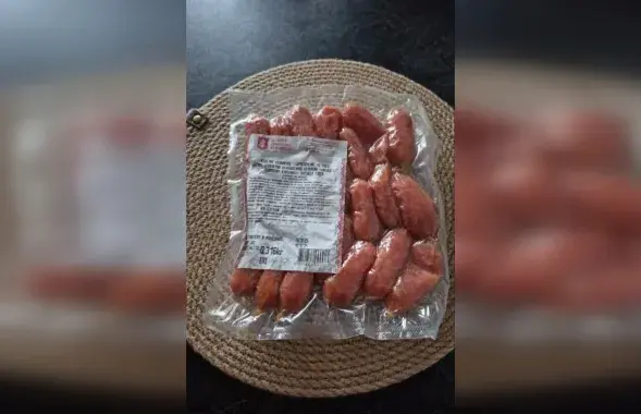 Колбаски с ароматом клубники выпустили в Жлобине
