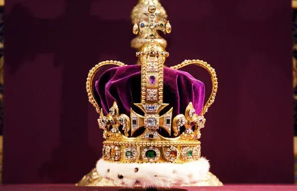 Корона Великобритании

