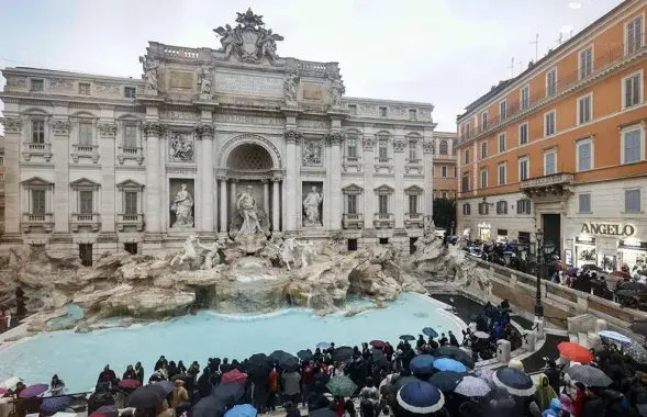 Фонтан Треви
