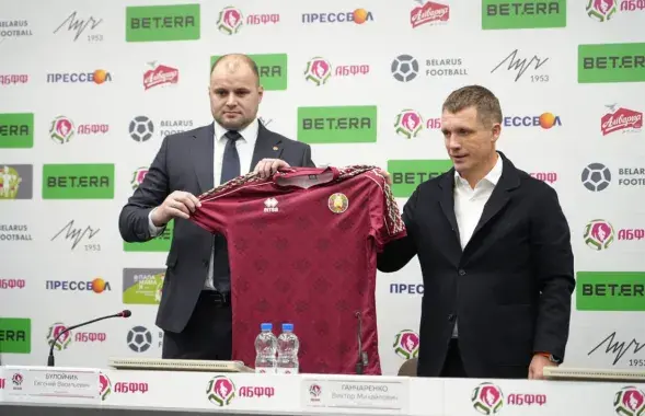 Віктар Ганчарэнка стаў трэнерам зборнай
