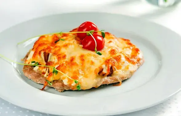 Дети не едят в школьных столовых. В отходы уходят огромные объёмы еды
