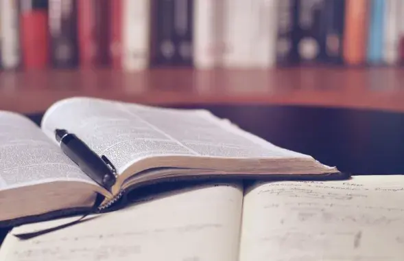 Кнігі ў бібліятэцы
