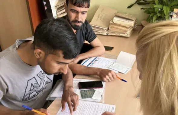 Работники из Пакистана в Солигорске
