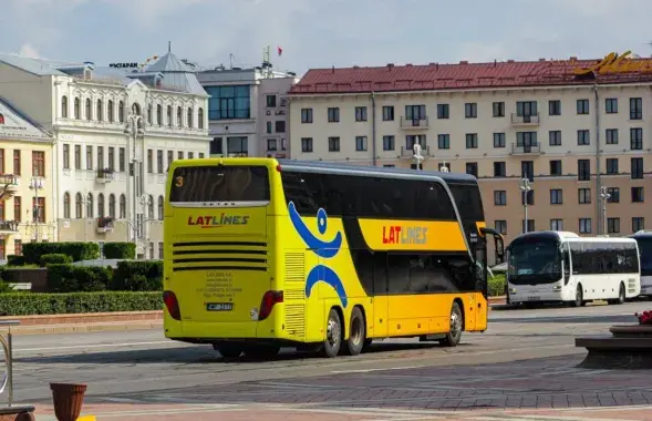Аўтобус&nbsp;Latlines
