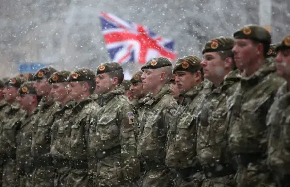 Британские военные
