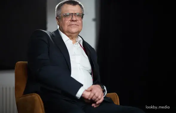 Виктор Бабарико
