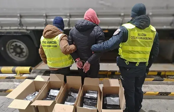 Беларуса з вялікай партыяй гашышу затрымалі ў Польшчы

