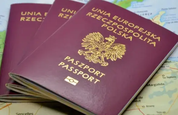 Польский паспорт&nbsp;
