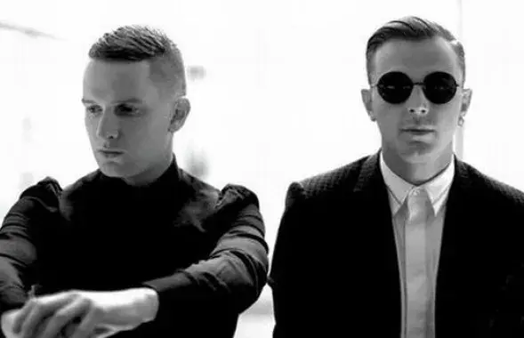 У гонар Hurts названая зорка ў сузор'і Вялікай Мядзведзіцы