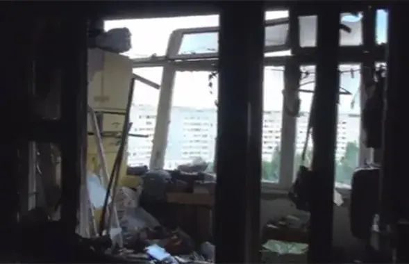 МНС: Папярэдняй версіі здарэння ў жылым доме ў Мінску пакуль няма