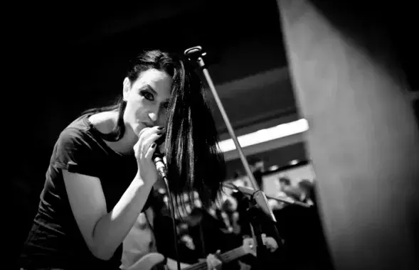 Прэзентацыя на Еўрарадыё: сінгл "Грибы" і кліп на яго ад гурта "Зьмяя"