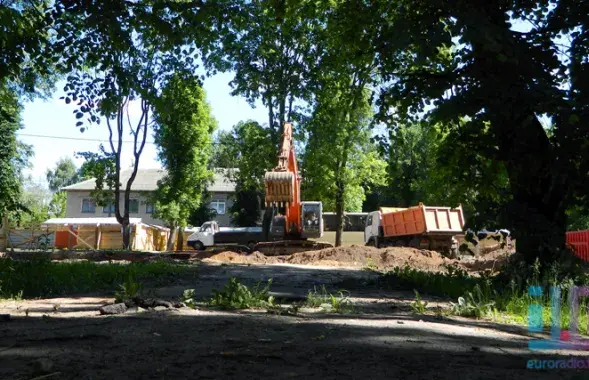 Бузоўскі: Пытанне зносу Асмалоўкі пакуль не стаіць 