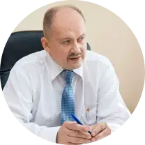 Луч из космоса и дезинфекция с вертолёта: врач из Могилёва объявил войну фейкам