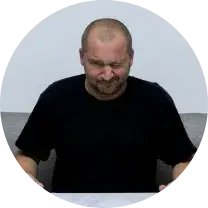 “Ещё я сражаюсь с метрополитеном”. Какие жалобы пишут известные белорусы