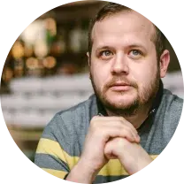 Уехал или сидит: что стало с силовиками, которые перешли на сторону народа
