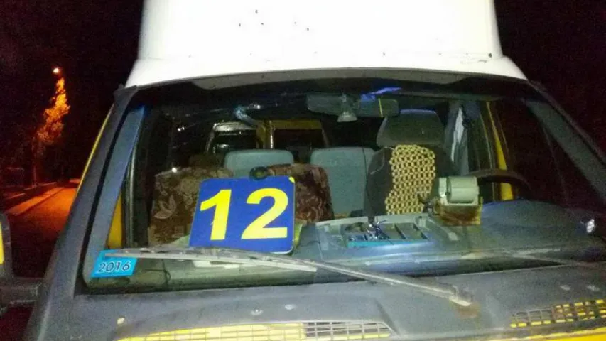 У Брэсце маршрутнае таксі сутыкнулася з аўтобусам (фота)