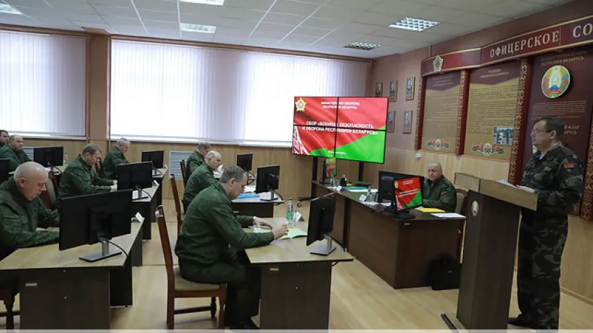 У Беларусі кіраўнікам абласцей дазволілі пастраляць з артылерыйскіх гармат