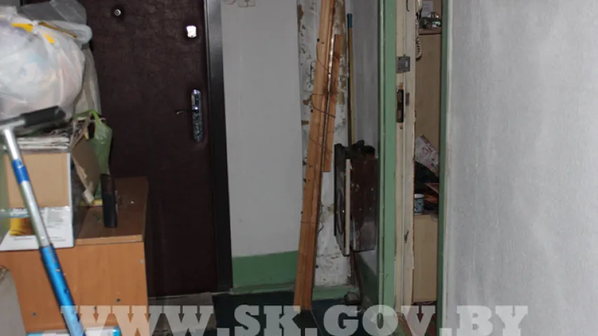 У мінскай кватэры знайшлі забітага хлопчыка, а каля дома — мёртвую жанчыну