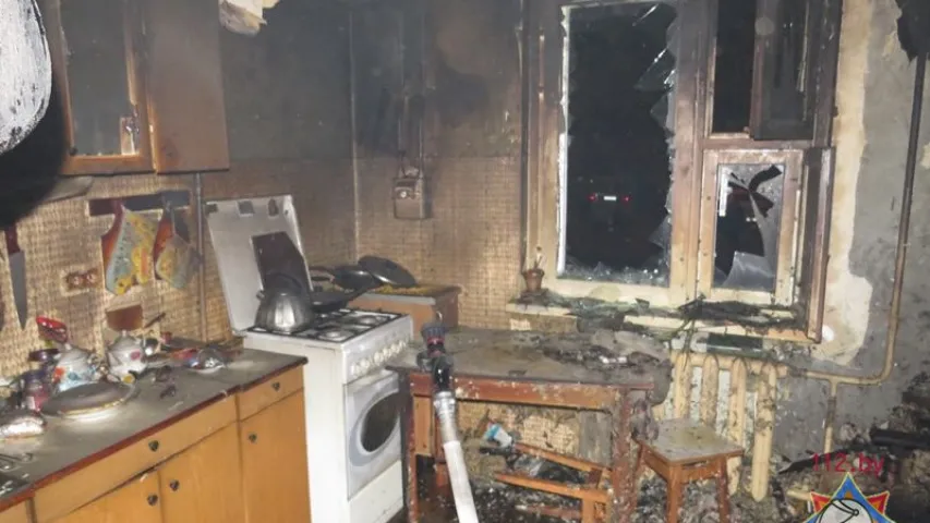 Пажар у Мінску: 1 чалавек загінуў, 15 эвакуяваныя (фота)