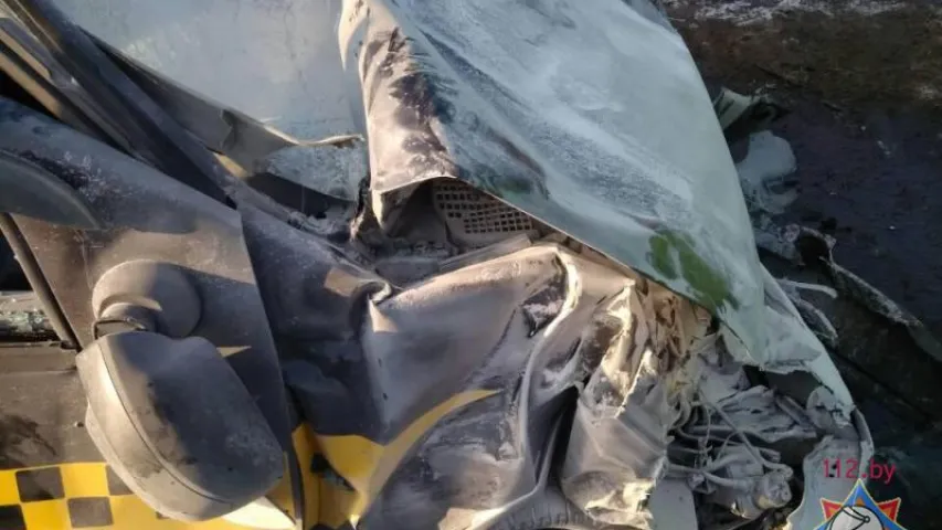 З’явіліся новыя падрабязнасці пра ДТЗ з таксі, у якім загінулі 2 пасажыры