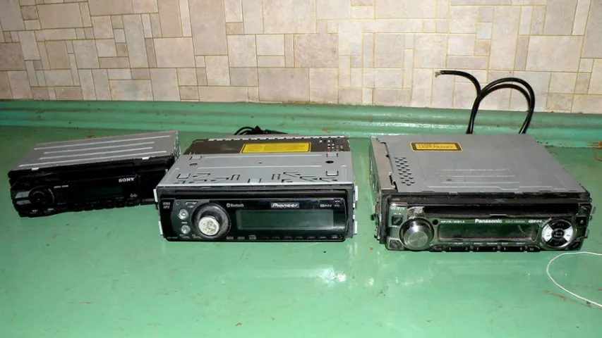 У Слуцку катэдж быў завалены скрадзенымі рэчамі (фота)