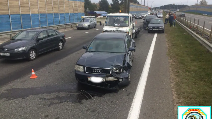 Сёння адбыліся дзве аўтааварыі каля Ратамкі (фота)