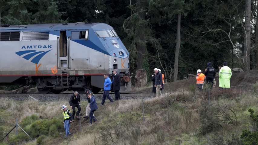 Колькасць пацярпелых падчас крушэння цягніка ў ЗША перавысіла 100 чалавек