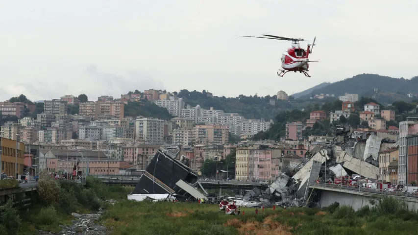 З'явілася відэа моманту, калі ў Генуі абрынуўся мост