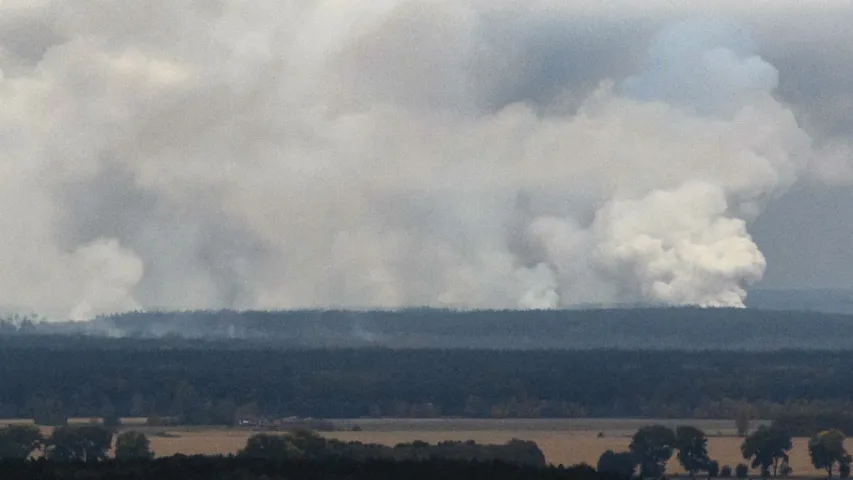 СБУ не выключае, што на вайсковых складах каля Чарнігава адбылася дыверсія