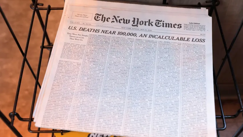 Газета The New York Times выйшла з імёнамі тысячы памерлых ад каранавіруса