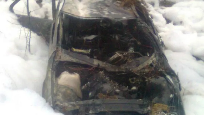 У Баранавіцкім раёне БМВ апынуўся ў кювеце, перакуліўся і загарэўся (фота)