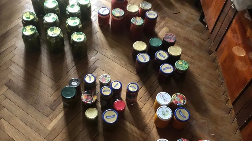 “Вторая мамина война”: история семьи, которую мы год назад встретили на границе