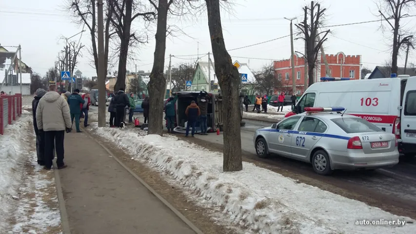 У Мінску перакулілася маршрутка з пасажырамі 