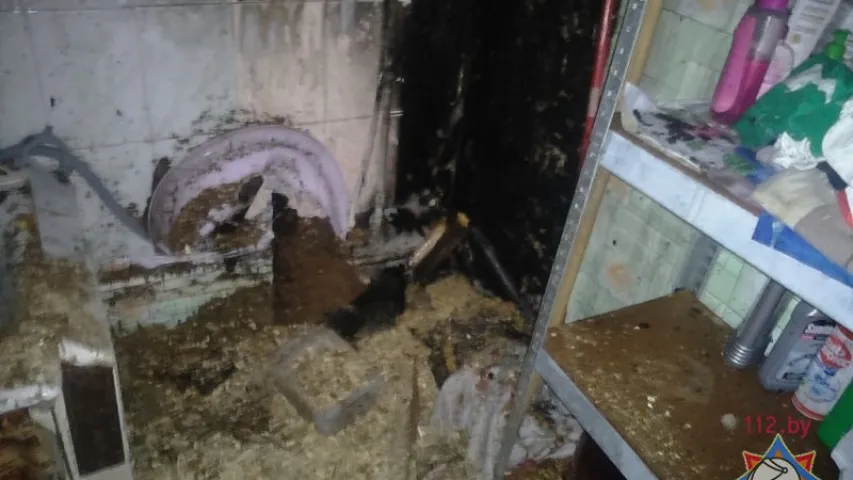 У Брэсце на пажары ўратавалі дваіх малых хлопчыкаў (фота)