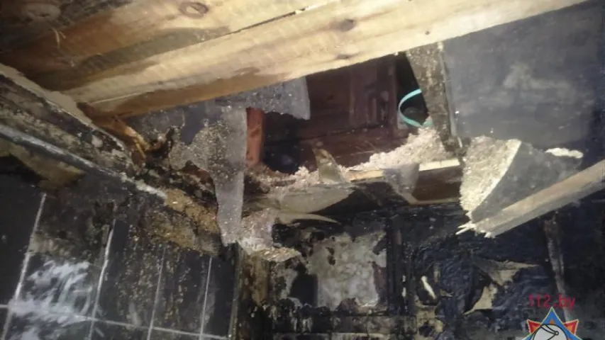 У Брэсце на пажары ўратавалі дваіх малых хлопчыкаў (фота)