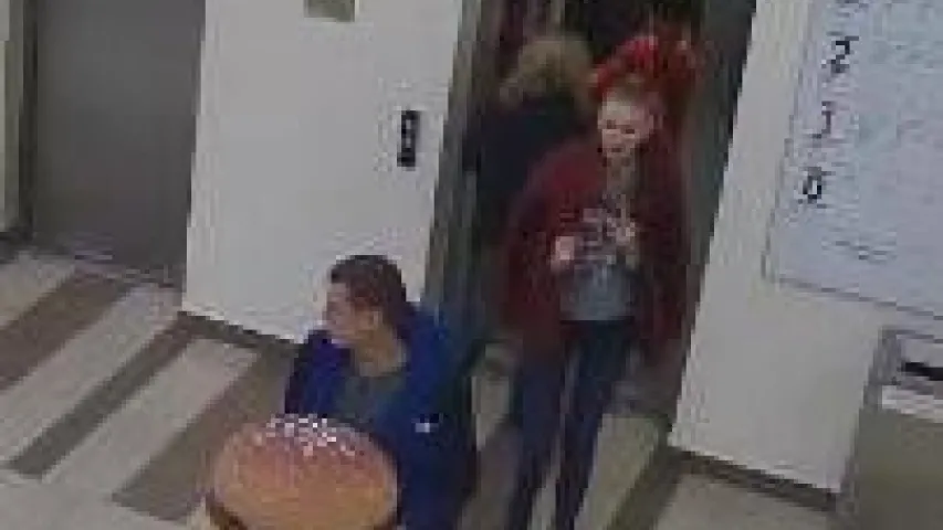 У Мінску з гандлёвага цэнтра скралі неядомы рэкламны "бургер"